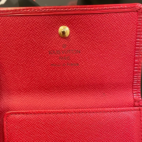 LOUIS VUITTON Leather Epi Snap Wallet - Picture 16 of 16